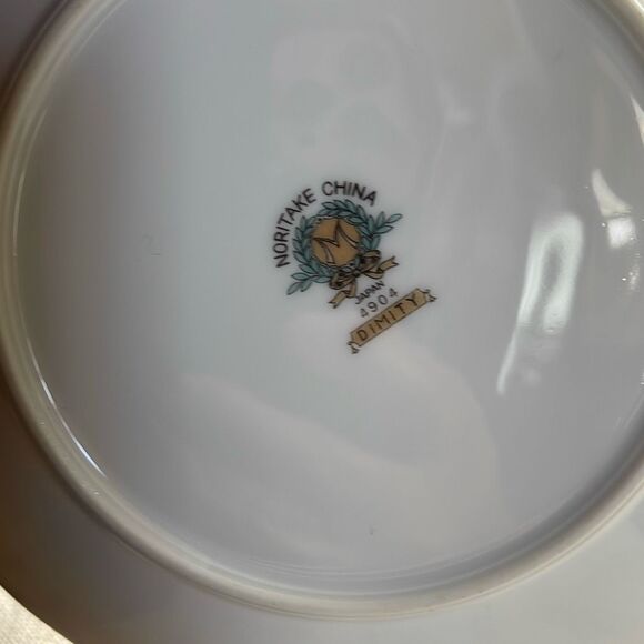 Lot of 4 Noritake China Dimity pattern bread plates. - Picture 7 of 7